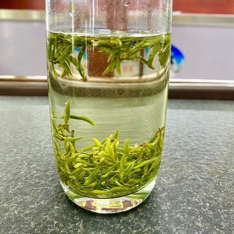 自家茶园绿茶，明前明后碧螺春、白茶、炒青、翠眉、特炒等，
