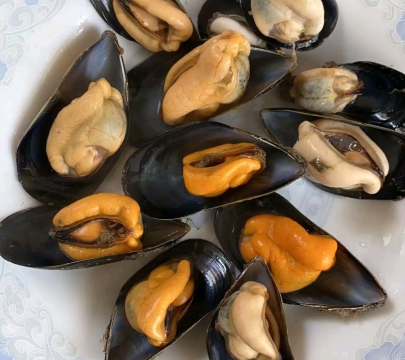 海虹大量上市了，个头大肥度好！需要老板联系我！