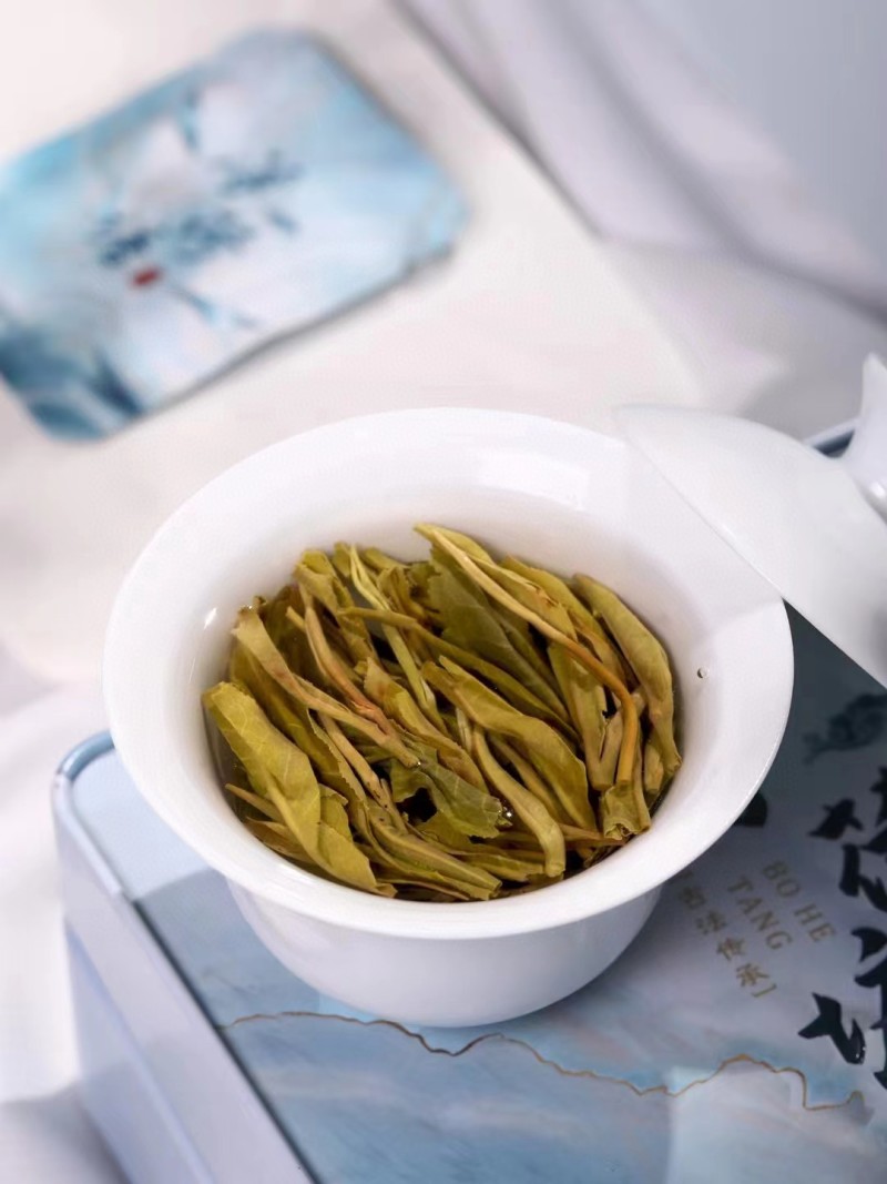 礼盒装云南生普洱茶生茶饼茶叶普洱茶生普礼盒装250g