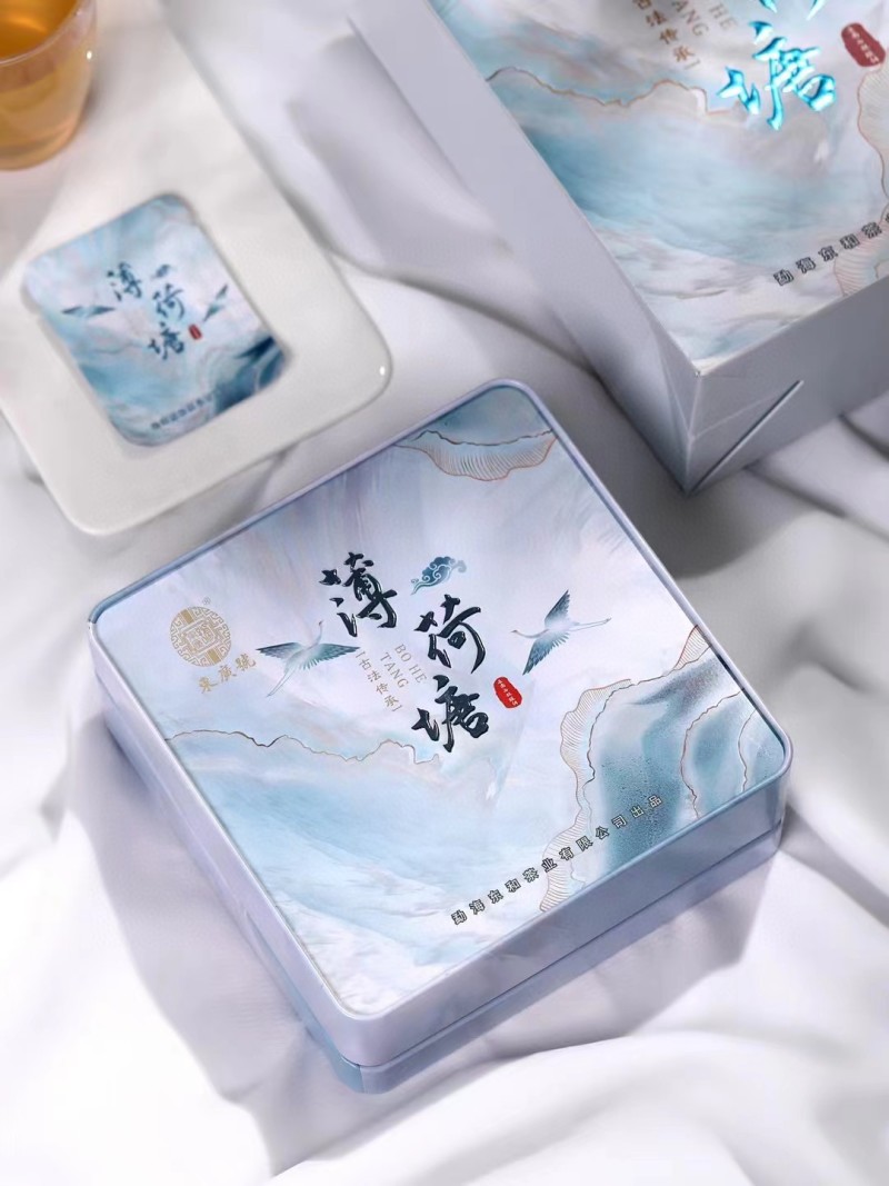 礼盒装云南生普洱茶生茶饼茶叶普洱茶生普礼盒装