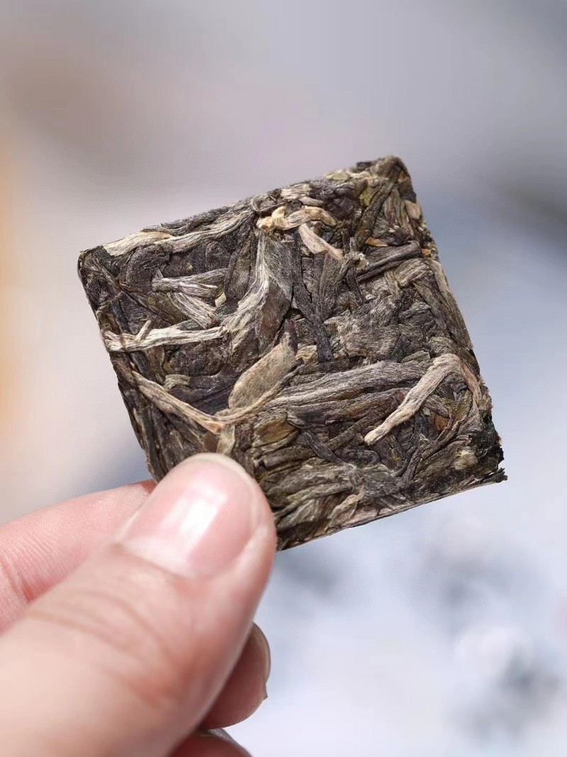 礼盒装云南生普洱茶生茶饼茶叶普洱茶生普礼盒装