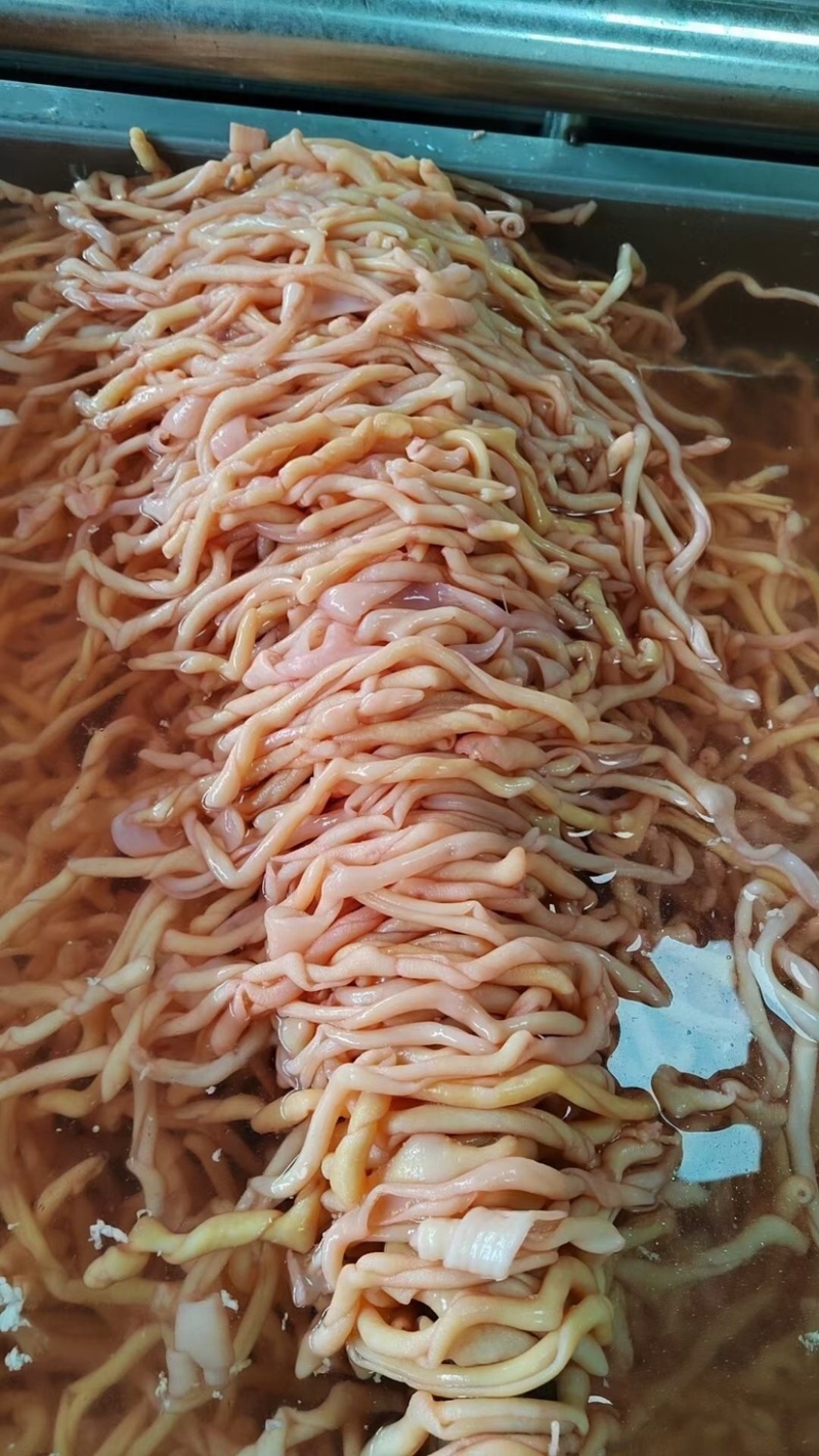 厂家直销：一手货源、鸭肠、水发鸭肠
