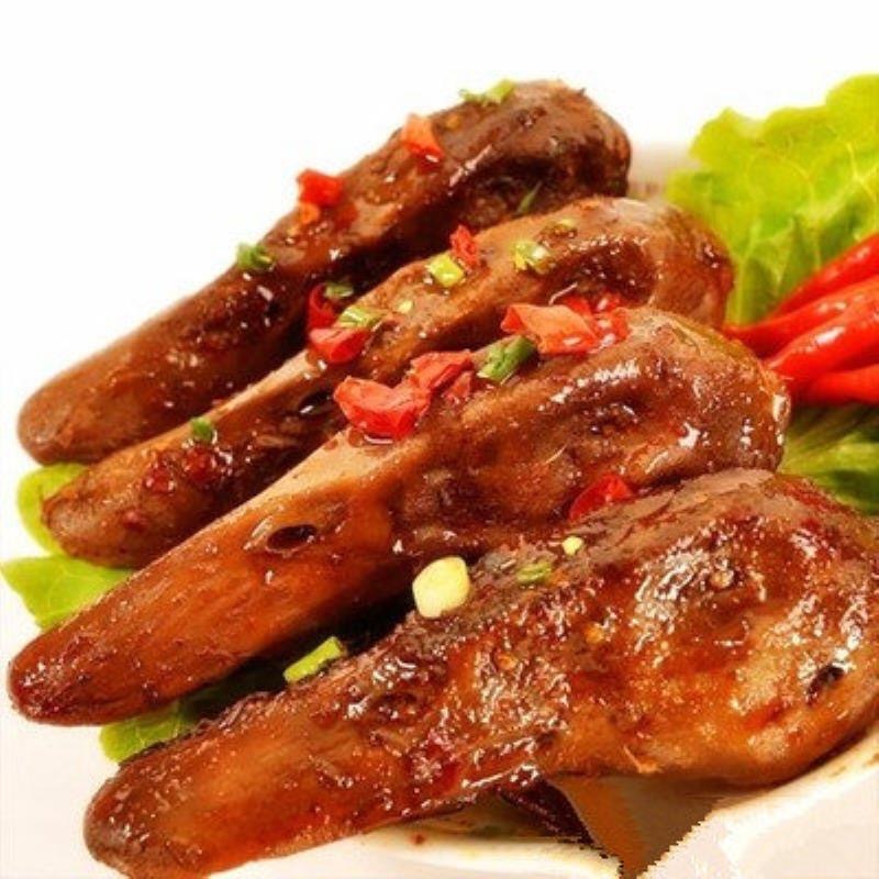 卤鸭鸭头麻辣鸭头四川特产网红小吃