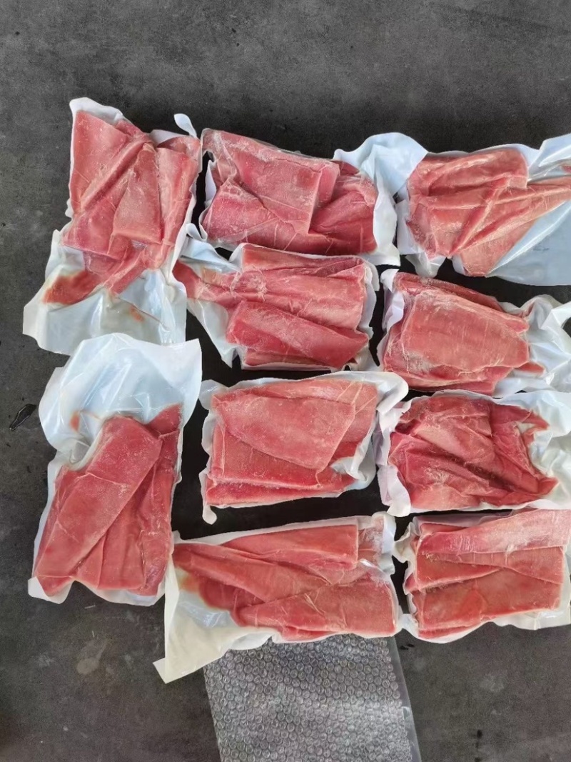 新鲜金枪鱼刺身大目金枪鱼中段寿司料理生鱼片日料深海海鲜