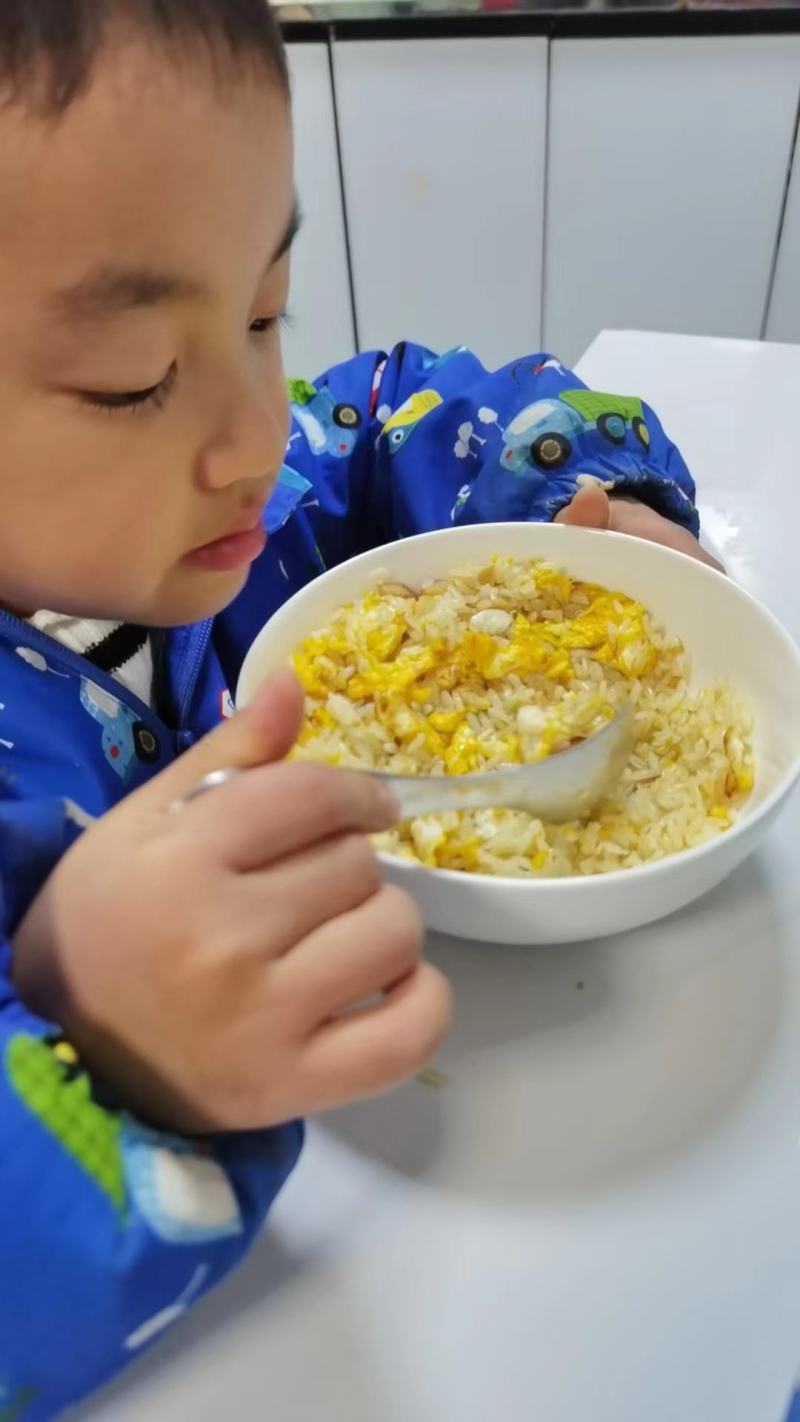 大量鲜鸡蛋白壳鸡蛋供应，湖北宜昌直发全年供货货源充足