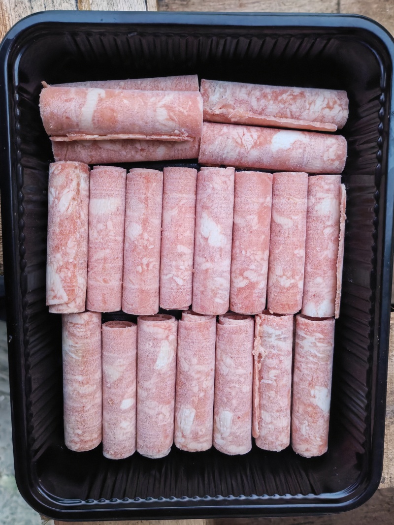 伊轩斋肥牛片，下锅不碎不散，包装有250g，500g
