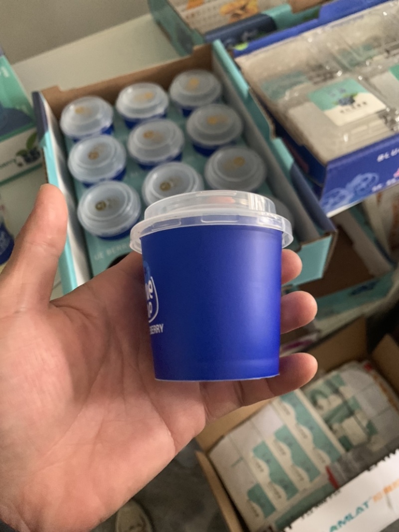 山东新鲜采摘蓝莓淄博，品质保证个大多汁，欢迎选购