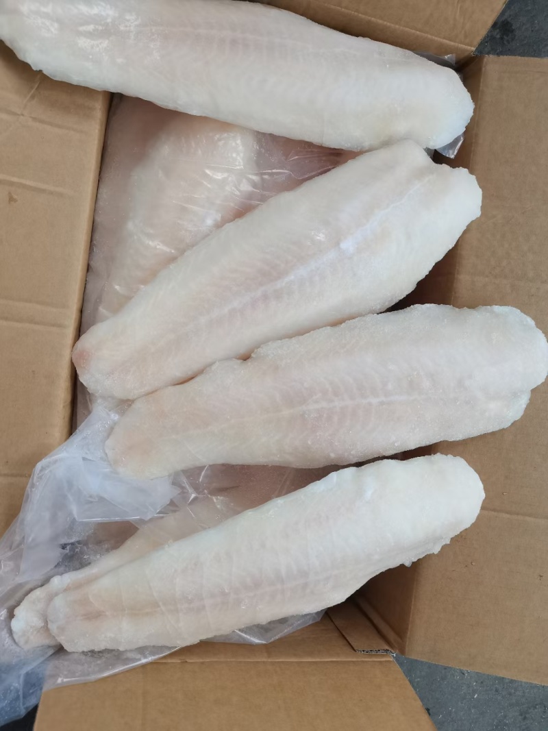 郑州巴沙鱼柳鱼块干冰去皮带皮巴沙鱼柳规格齐全