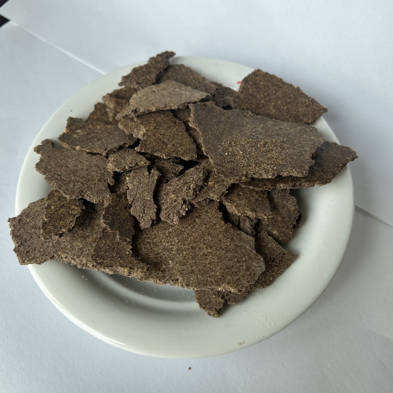 厂家批发胡麻饼物理压榨亚麻籽饼动物有机饲料牲畜养殖饲