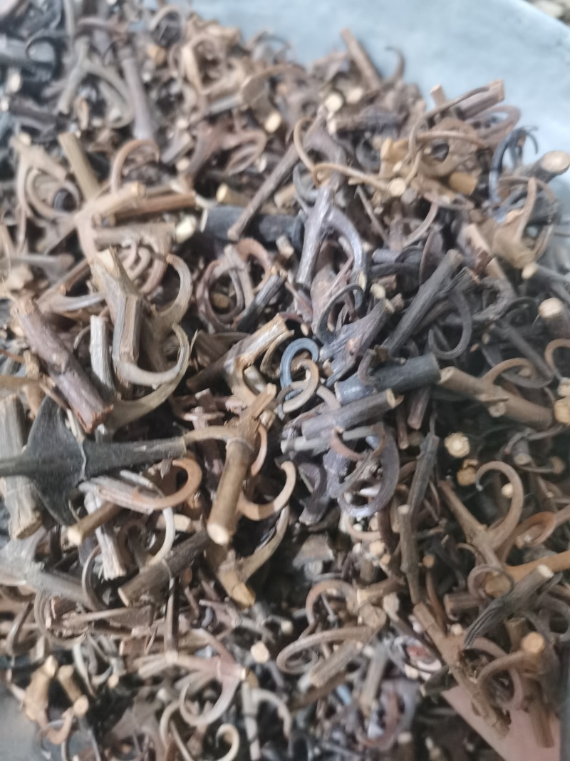 泽润中药钩藤双钩含钩%99批发零售各种中药材