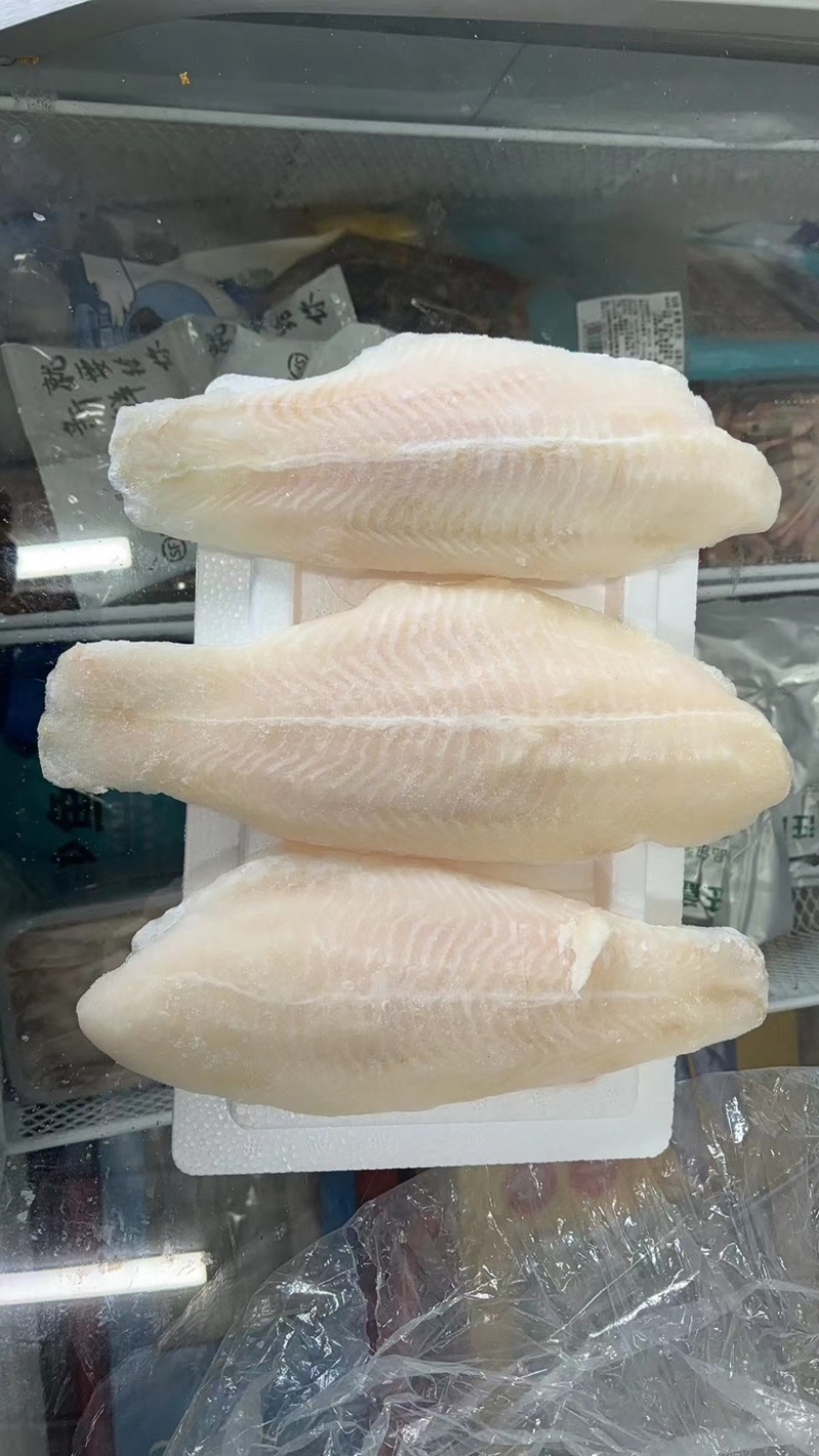 新鲜巴沙鱼柳冷冻巴沙鱼片商用整条开背酸菜鱼