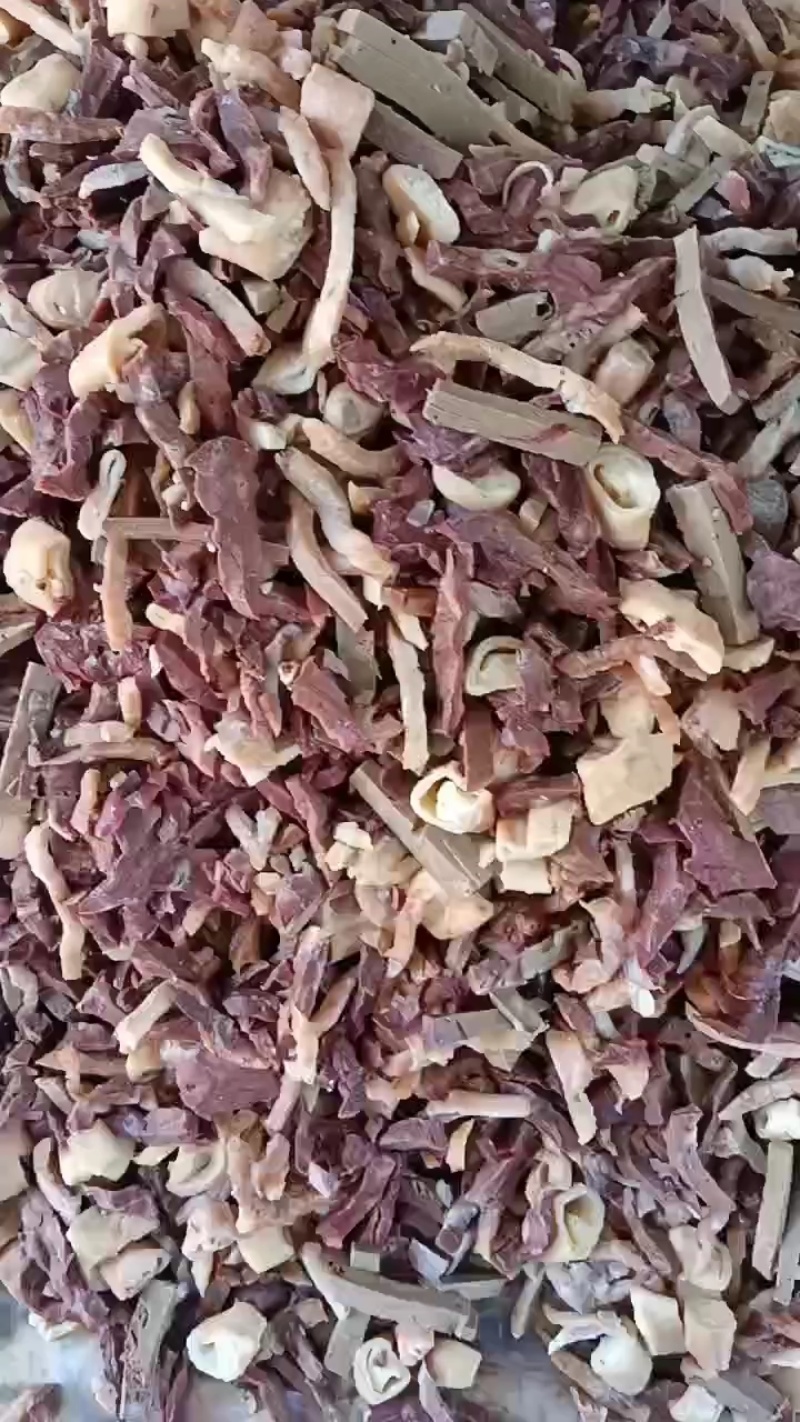 牛杂，可按客户需求定制，从几元到十几元不等，