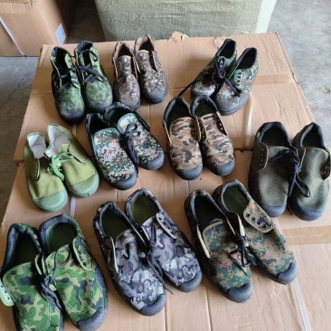 混装作训鞋，全部一级品，特价7.5元，300双起批
