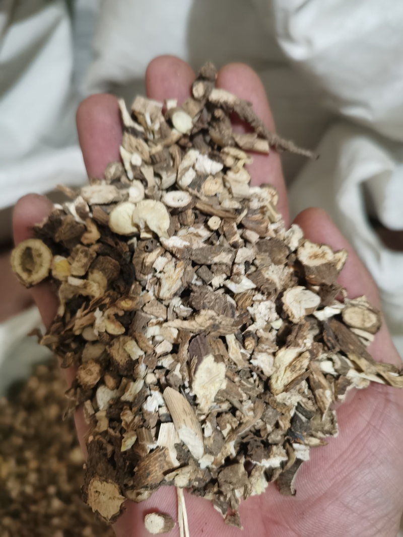 前胡毛前胡片泽润中药批发零售各种中药材
