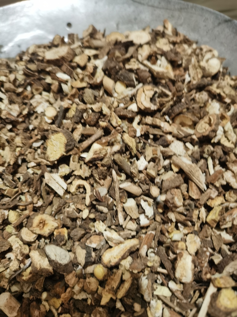 前胡毛前胡片泽润中药批发零售各种中药材