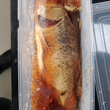 带冻酥鱼