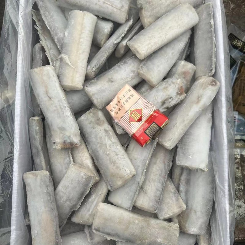 单冻带鱼段，中断，去头去尾，肉厚16斤一件