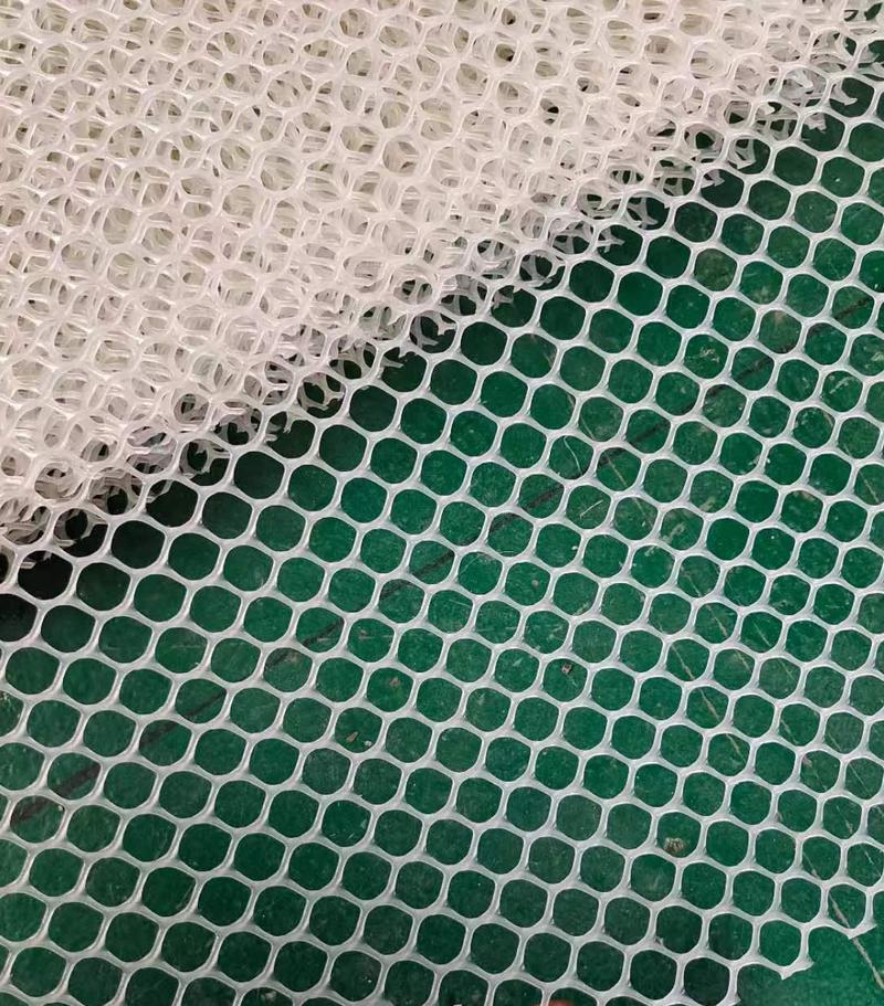 养殖塑料网片塑料垫片格网规格定做！