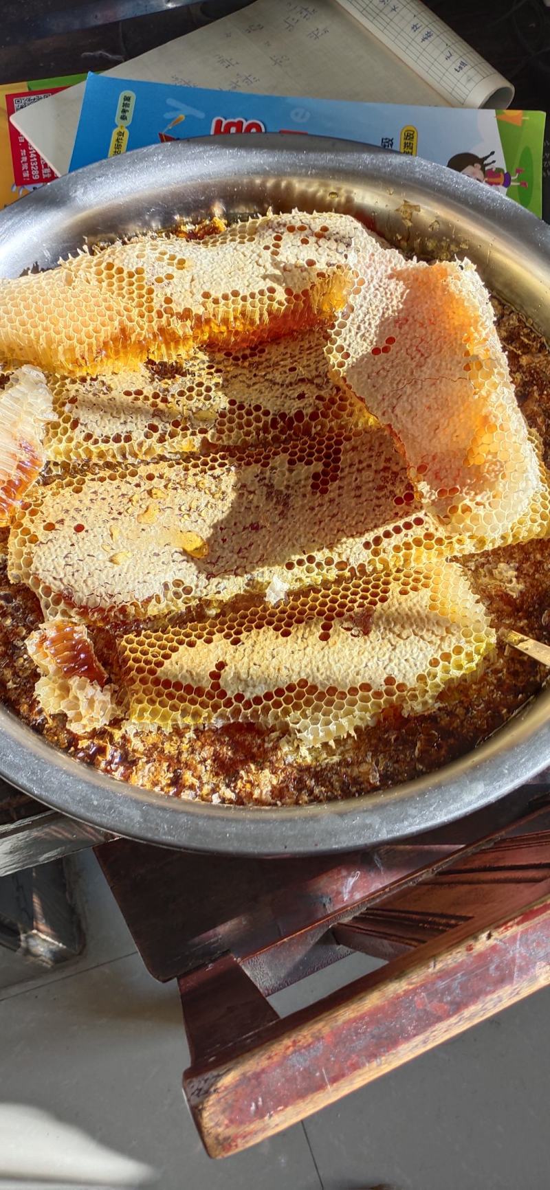 秦岭终南山深山土蜂蜜