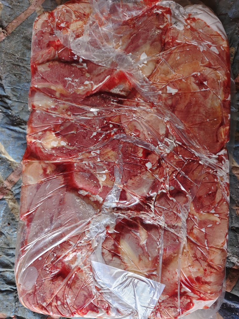 【牛肉】当地黄牛肉鲜冻！牛腿肉牛前牛后，屠宰场直销！