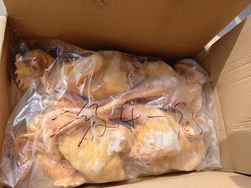 二级箱装大冠公鸡，9.5公斤4.5.6.7只，大量有货