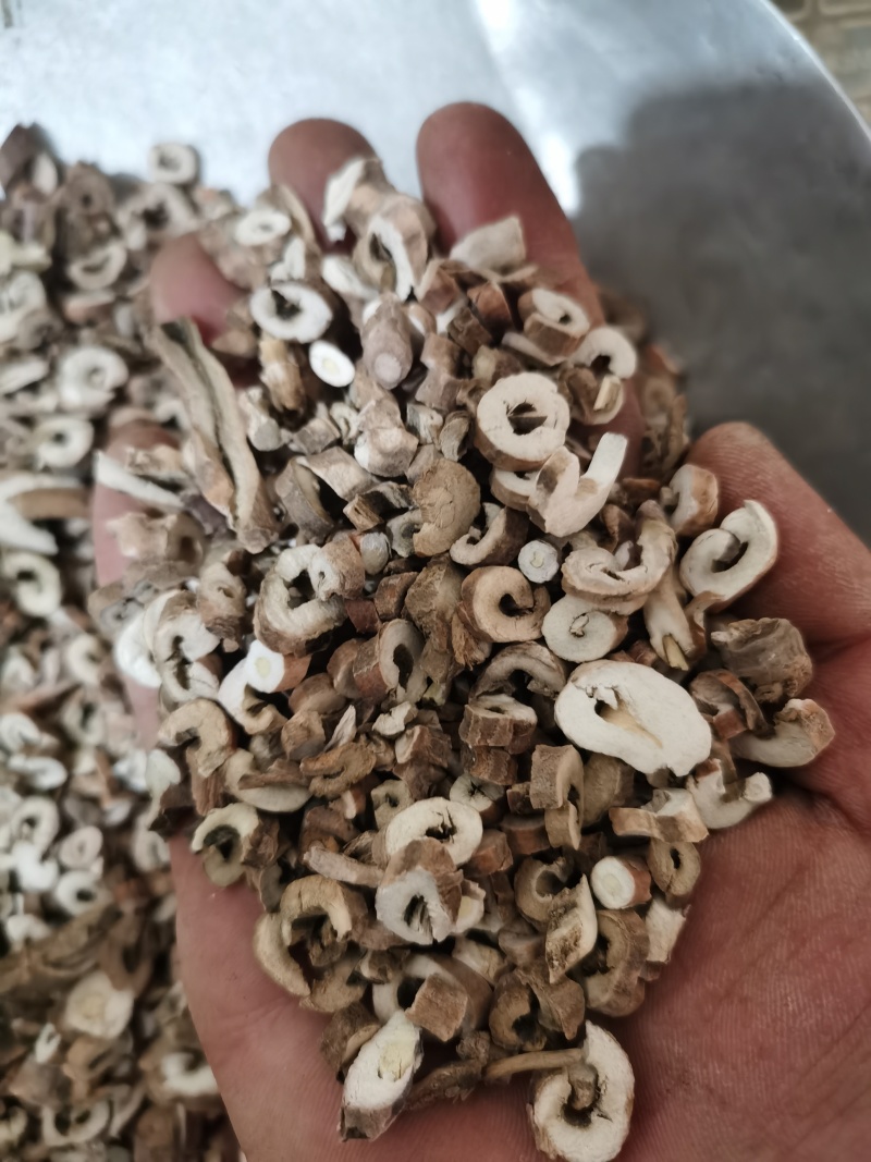 泽润中药批发供应牡丹皮无硫抽芯%80