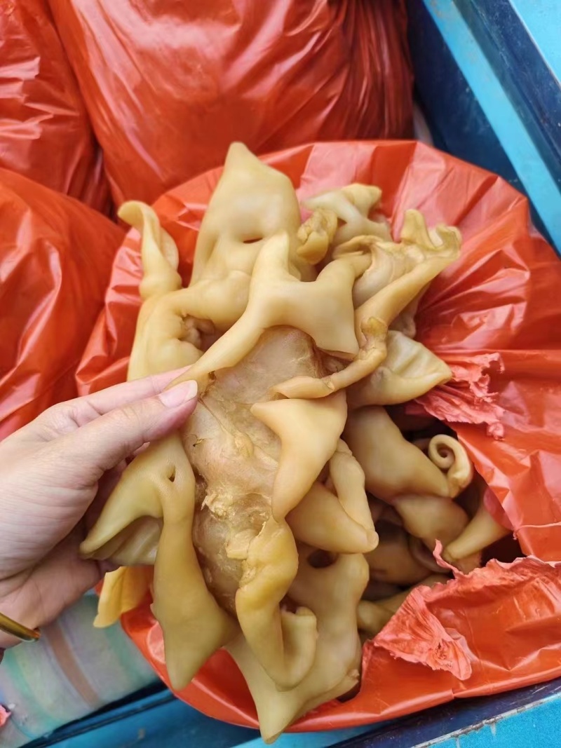 羊脸皮，五香，酱香熟羊脸皮！真空包装，开箱即用。