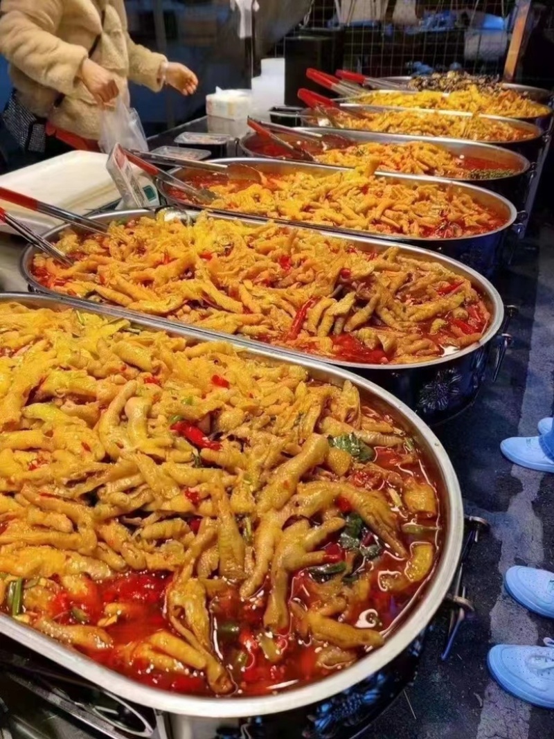 无骨凤爪（柠檬味、蒜香味、藤椒味）适合各种摆摊小吃