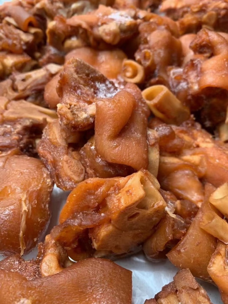 全熟卤猪蹄块（全熟制作，味道香浓，直接开吃）即食用