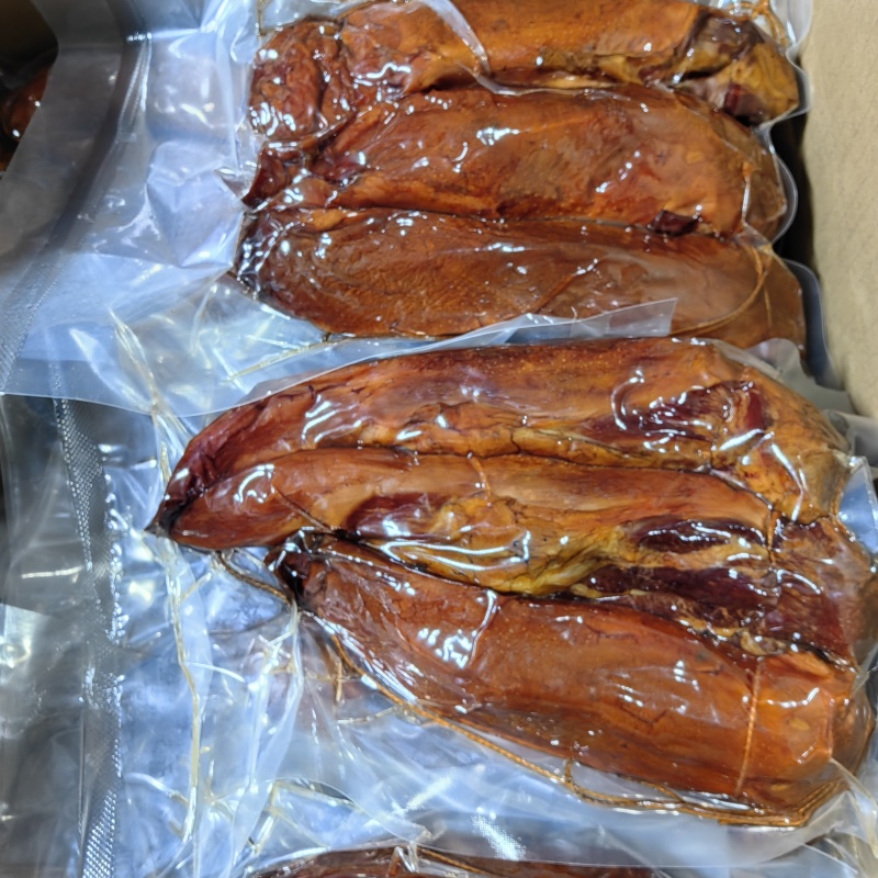 川味烟熏腊舌尖（腊肉香肠等一手货源直销）支持贴牌一件代发
