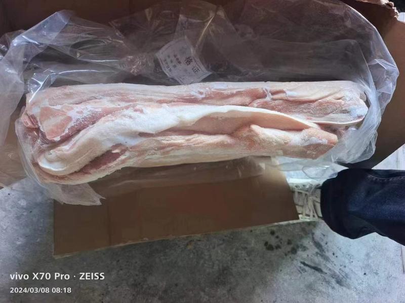 肥猪带皮五花肉规格10公斤4-5片