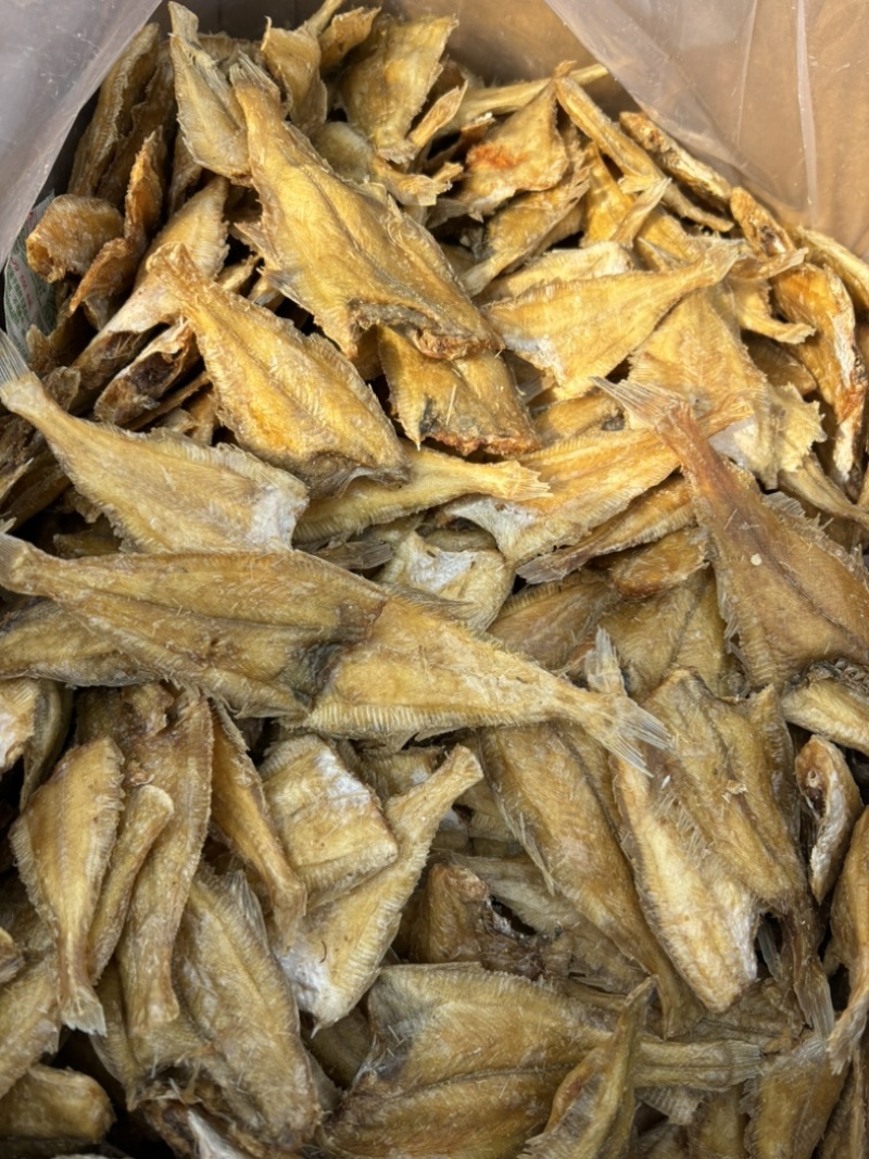 偏口鱼酥比目鱼酥休闲小零食、常年有货、大量有货
