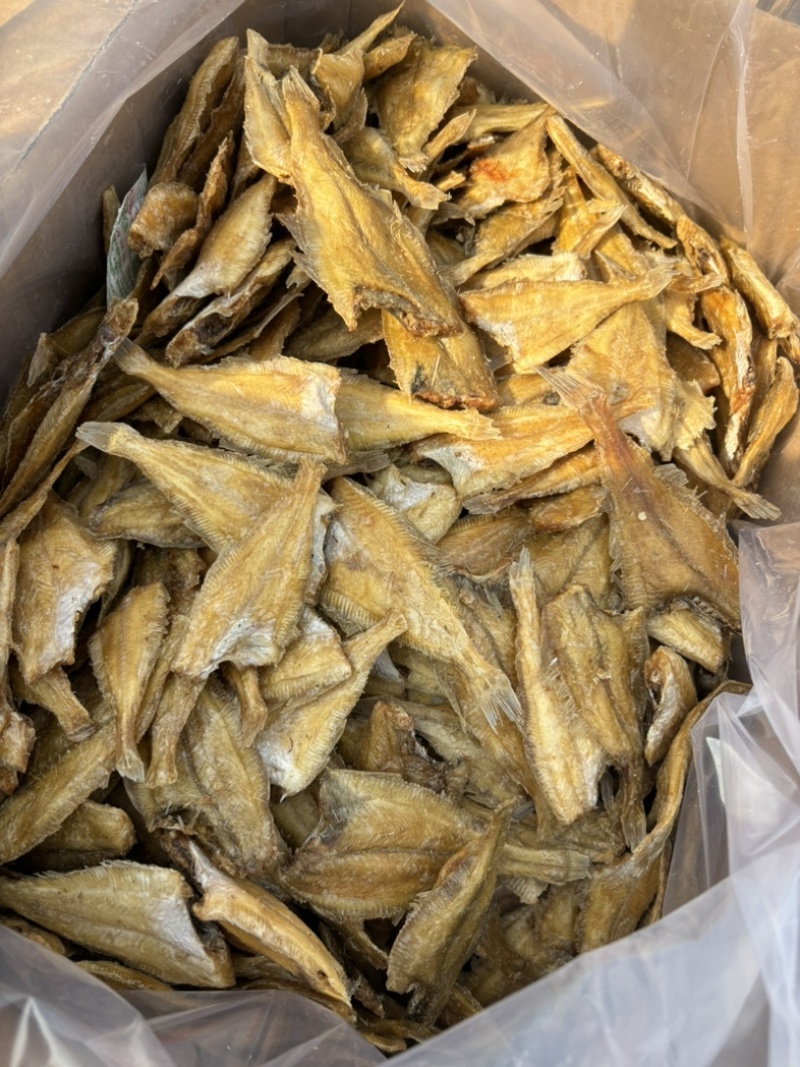 偏口鱼酥比目鱼酥休闲小零食、常年有货、大量有货