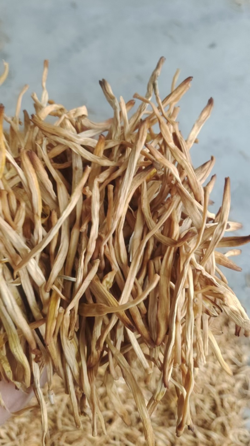 黄花菜，农家自晒黄花菜，干度好颜色漂亮泡发率高