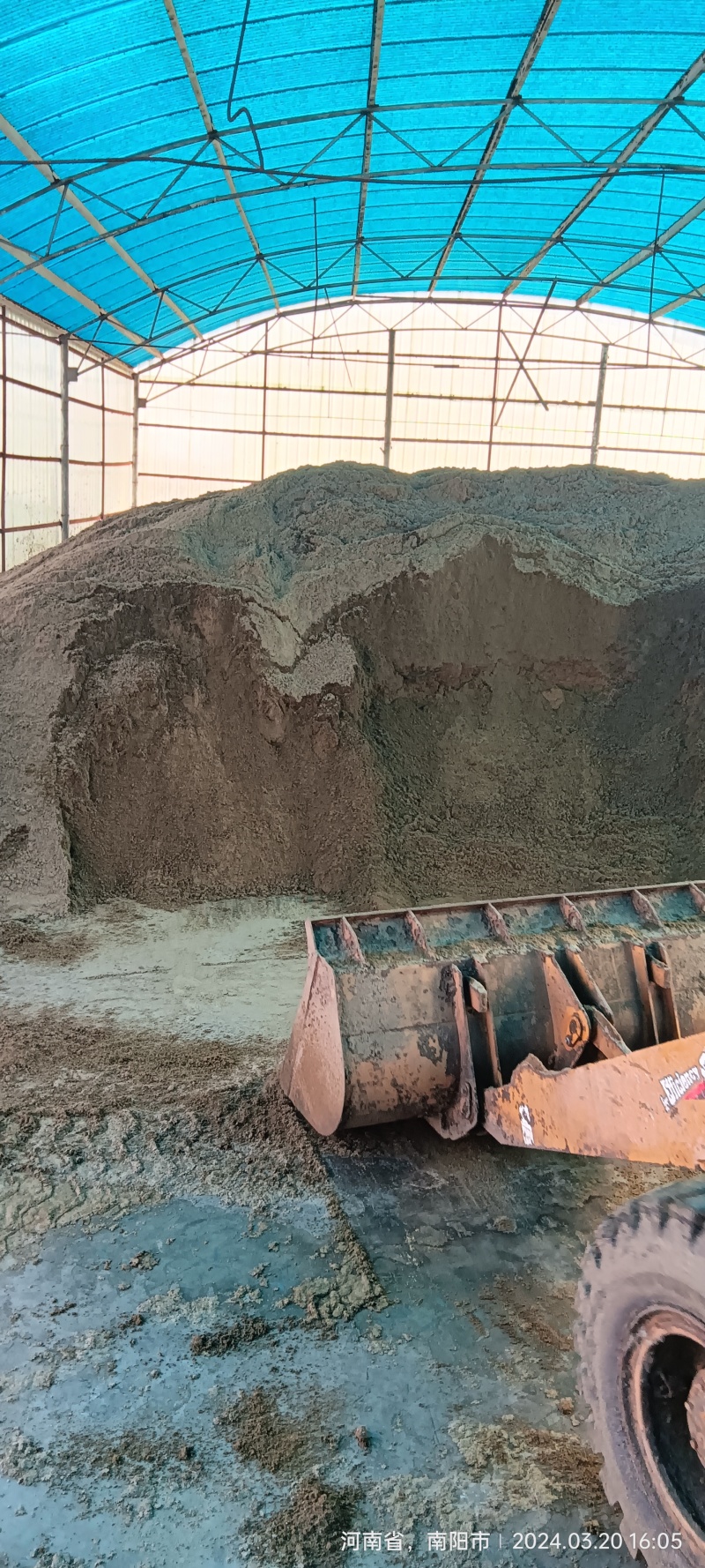 南阳牧原集团，年产干万立方脱水猪粪，猪场分布全国各地发货