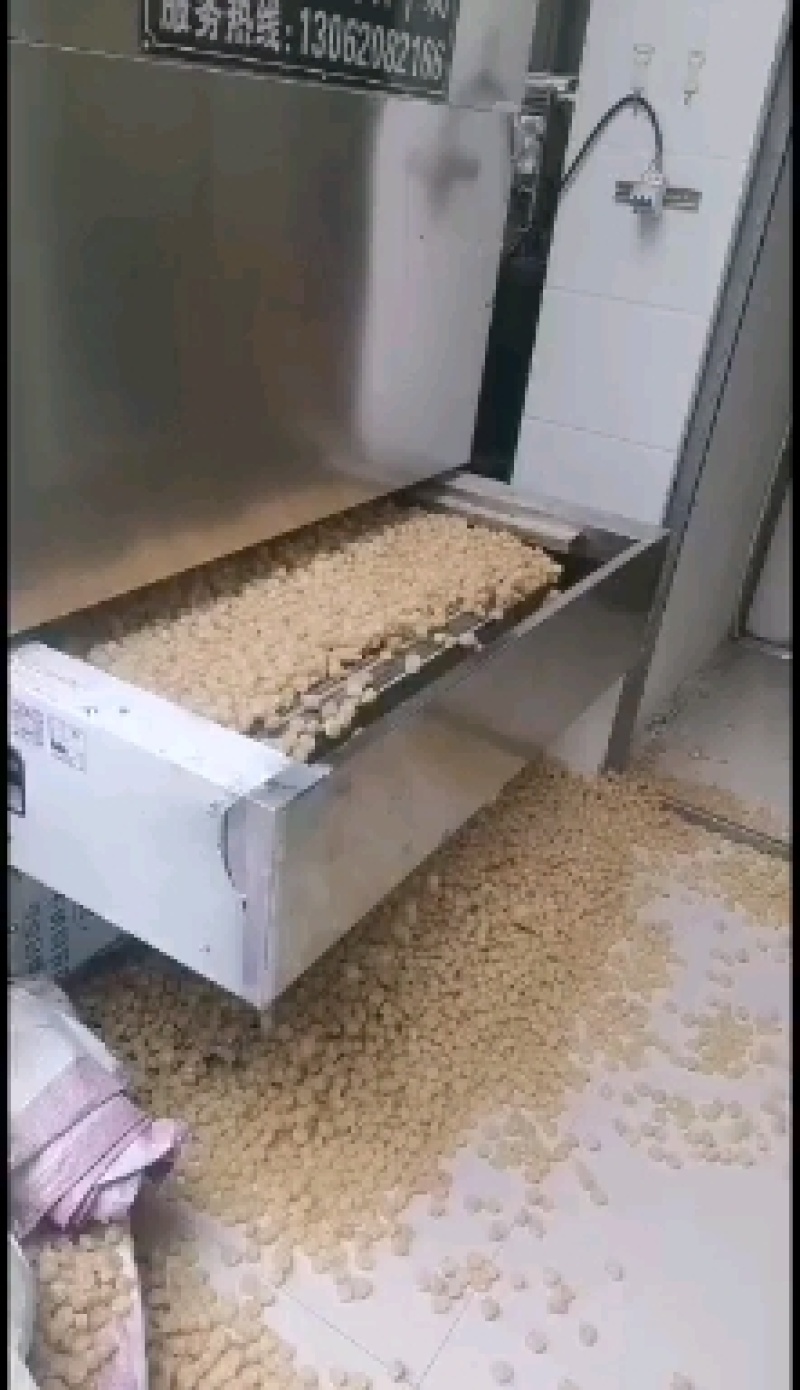 干凉皮，干面藕凉菜精品，夏季热卖。