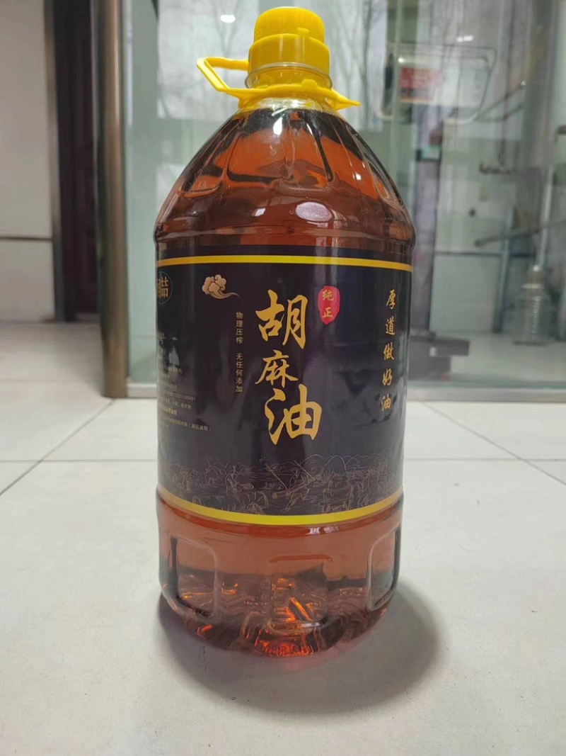 甘肃胡麻油多种规格量大从优一手货源欢迎