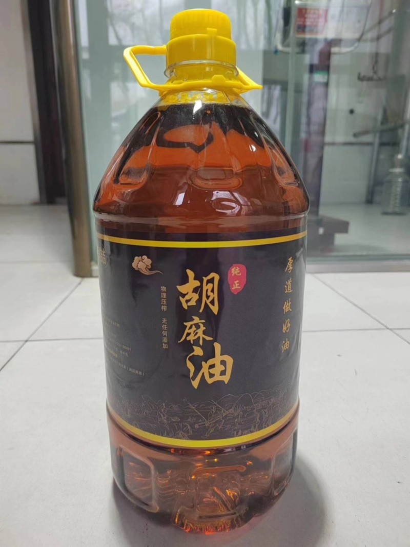 甘肃胡麻油多种规格量大从优一手货源欢迎电话联系