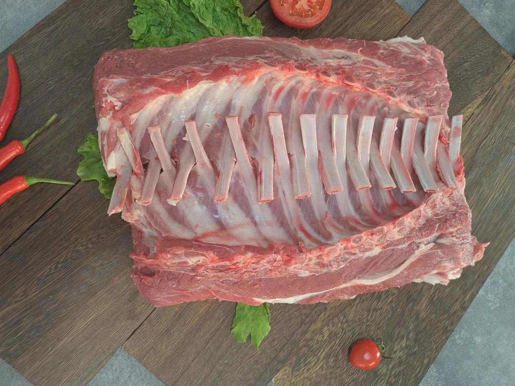 红皮萝卜炖羊肉食材展示图