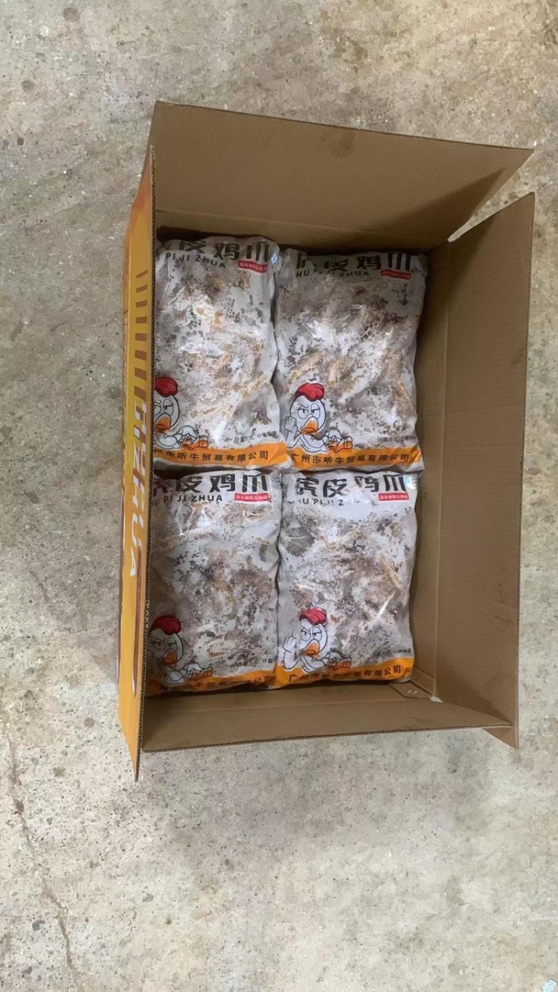 工厂直销虎皮鸡爪，油炸鸡爪