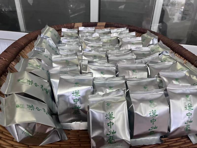陕西毛尖绿茶新茶头采嫩芽浓香型产地直供品质保证全国发货