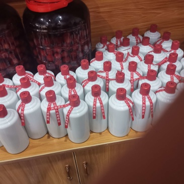 纯五谷杂粮酒，糯米酒