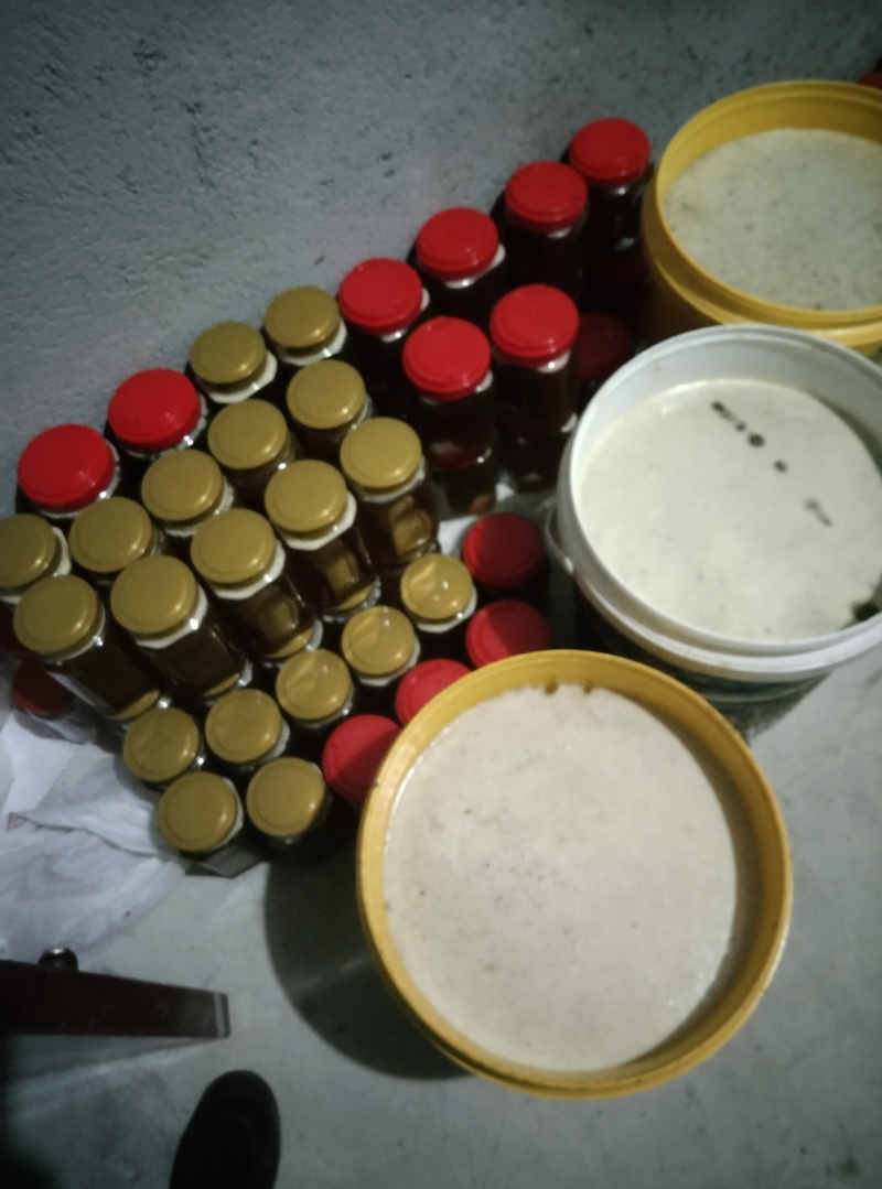 【优质】湘南土蜂蜜高山野生蜂蜜品质保障