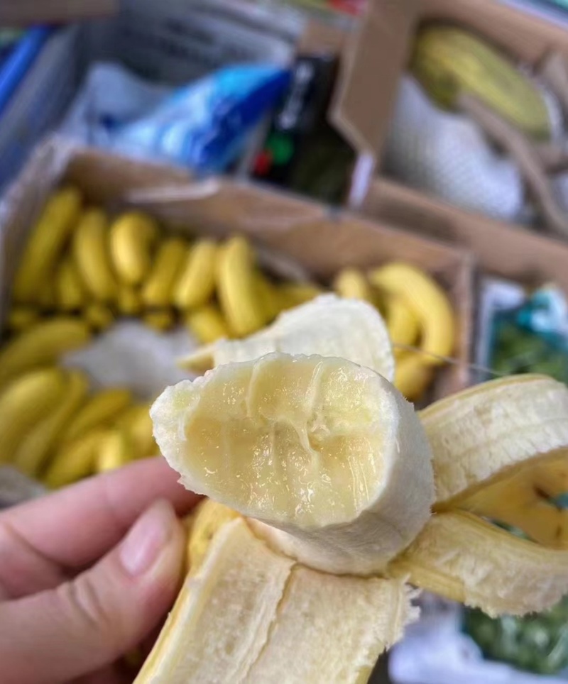 精品二黄蕉，品质就这品质，保质保量，品质嘎嘎硬，色泽金黄