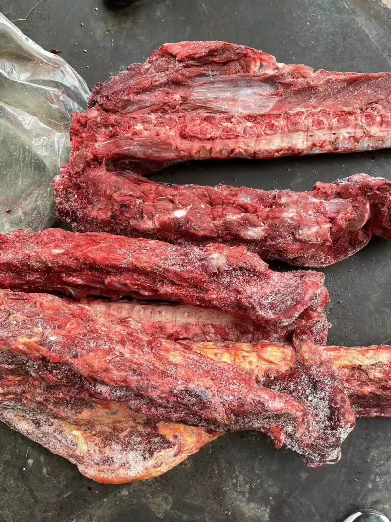 驴腱子，驴肉，驴鞭，驴蹄，驴尾，驴皮。