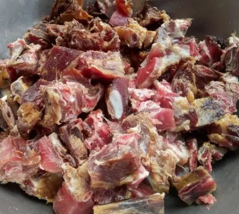 腊肉出售，自家喂养的，非商品猪，纯粮食喂养
