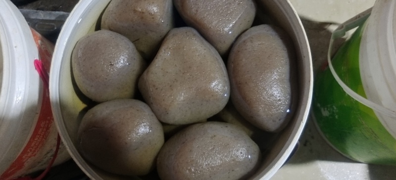 纯手工魔芋豆腐，传统手艺，不含魔芋粉，不添加任何防腐剂