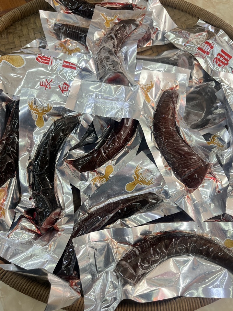 新鲜鹿茸一条100克一包**腊片鹿茸角可以炖汤泡酒