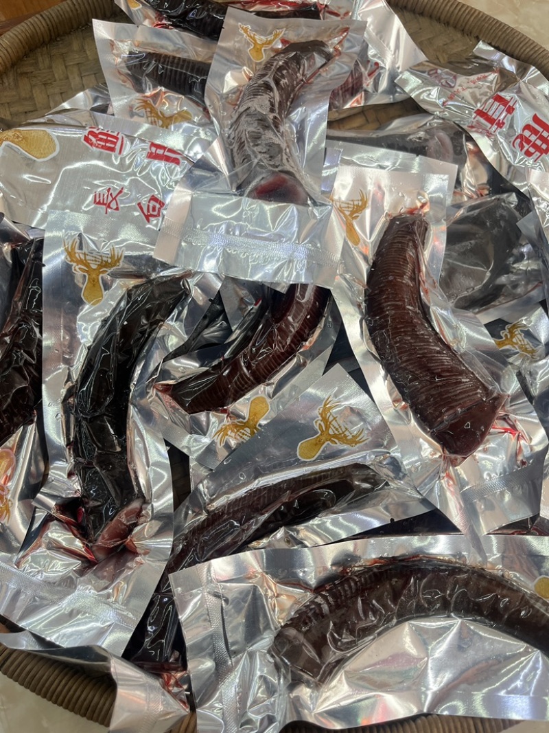 新鲜鹿茸一条100克一包**腊片鹿茸角可以炖汤泡酒