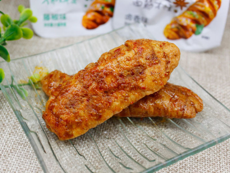 新品*麻辣面筋，小包装每袋30克，适合电商，团购，网红！
